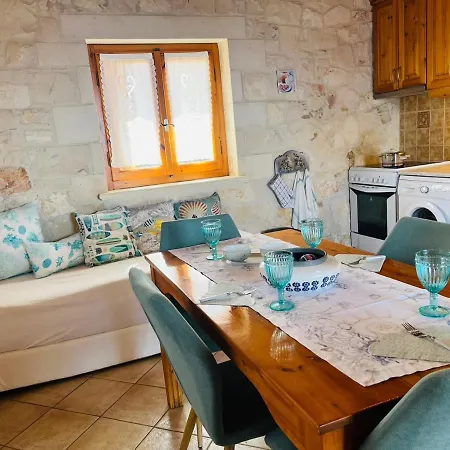 Hotell Deep Blue Vasilikí