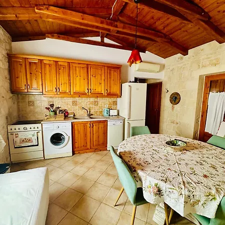 酒店 Deep Blue Vasilikí